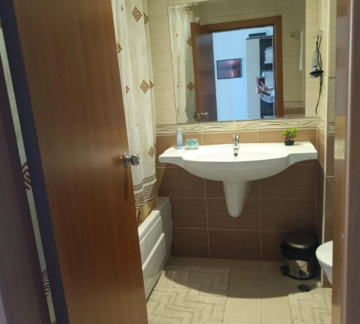 Bobi'S Apartments-Sveta Elena Varna Apartment